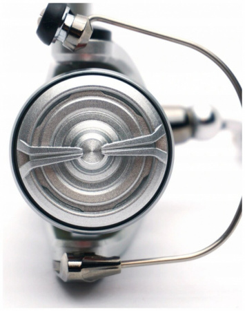 Катушка Daiwa 20 Crossfire LT 2500 (4)