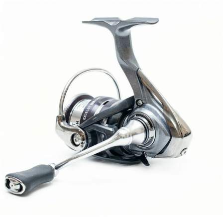 Катушка Daiwa 20 Exceler LT 2000 (2)